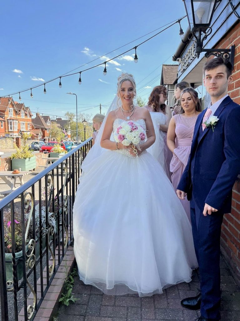 Zoe and Lee married 